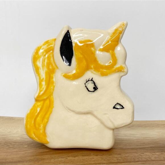 Vintage Unicorn Ceramic Decorative Mini Coin Bank Gift Collectable - Picture 1 of 6